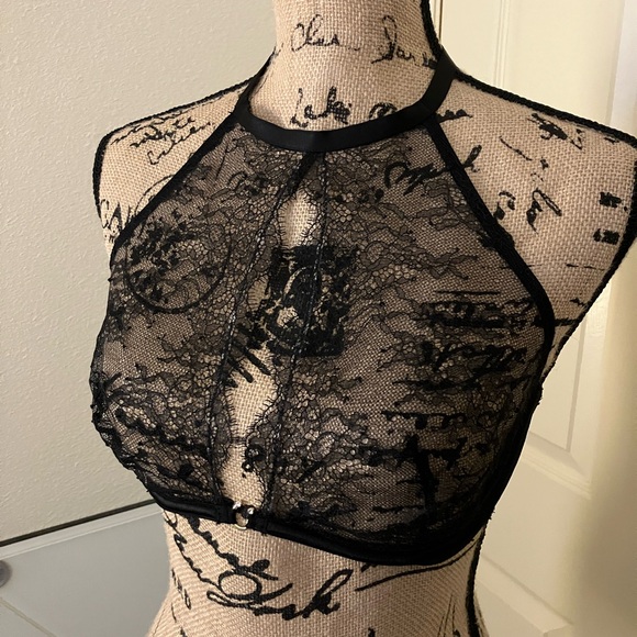 Victoria's Secret VS very sexy Black Lace sheer halter bra lingerie 34D - Picture 2 of 6